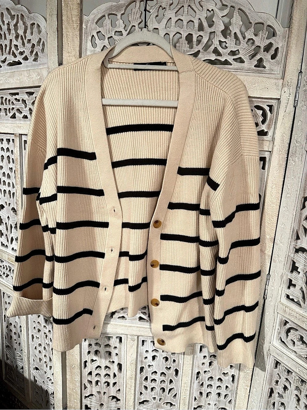 Illusory Striped Cardigan in Cream & Black Size Large